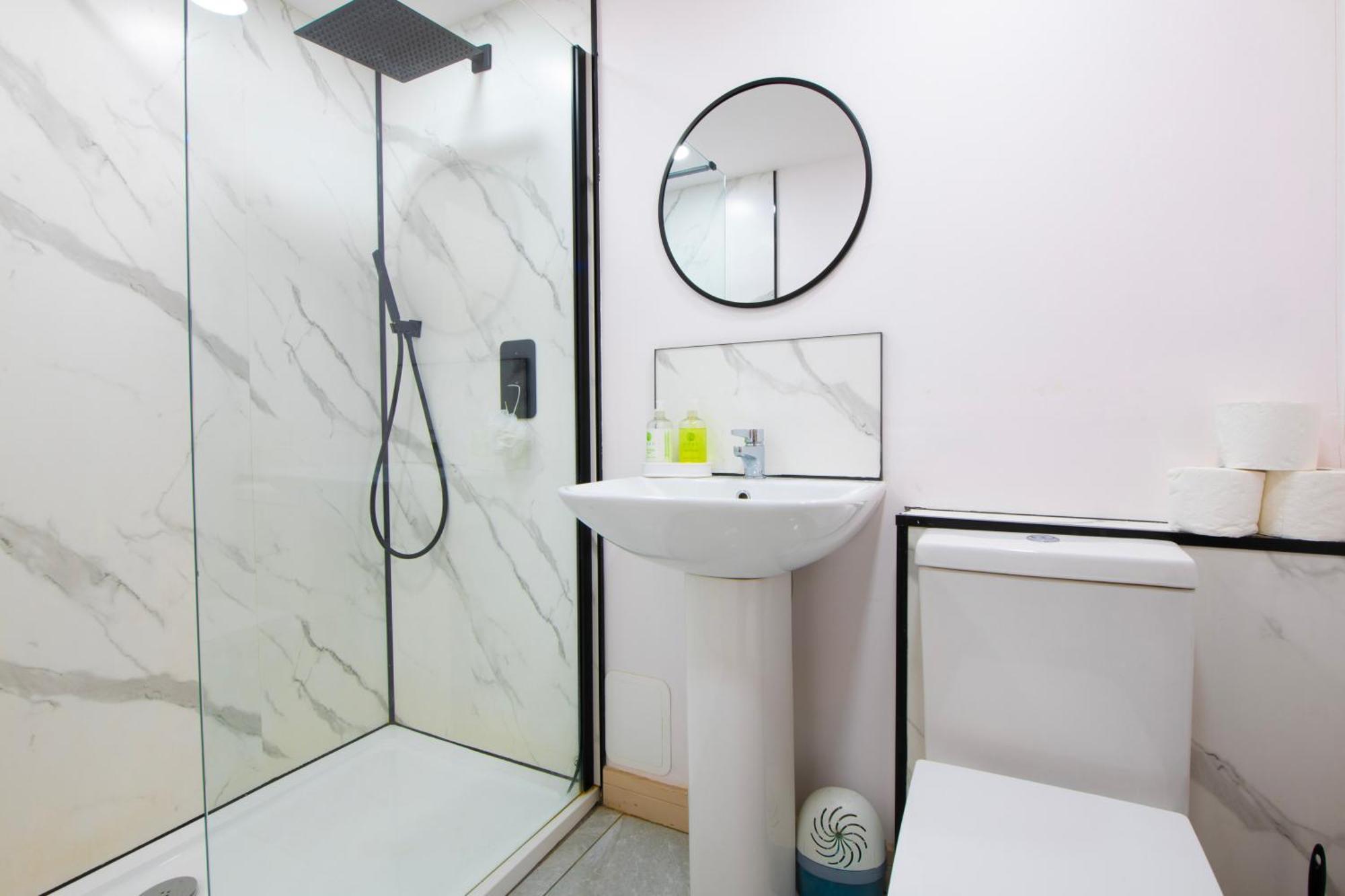 Cosy Medway With Free Parking By Prescott Apartamento