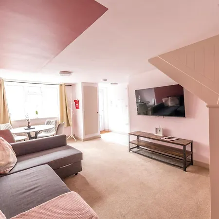 Cosy Medway With Free Parking By Prescott Apartments Bristol Exterior photo